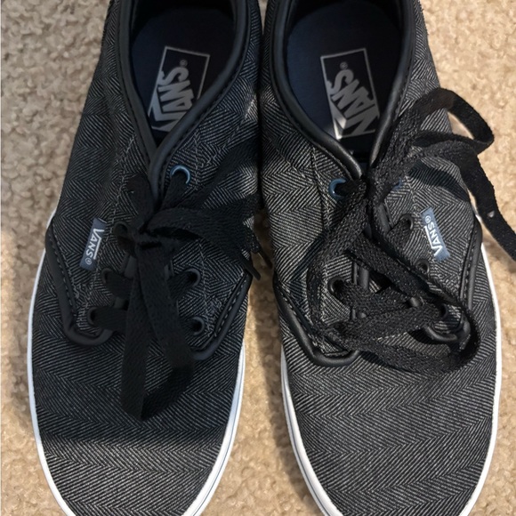 Boys VANS charcoal gray and black tie sneakers - Picture 11 of 14